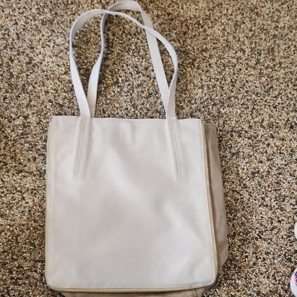 Iemme Handbags - Iemme Made In Italy Leather Tote Bag